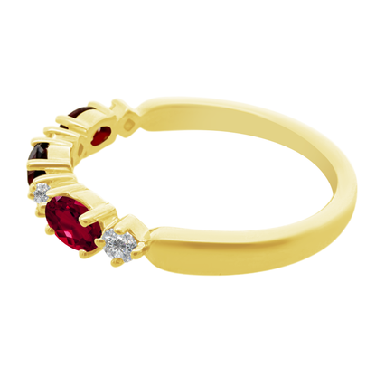 0.60Gaov 0.16Dird 14K Yellow Gold Garnet & Dia Ring Size 7 1.6Dwt