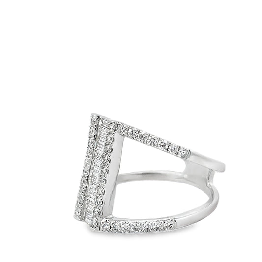 1.06Ctw 14K White Gold Diamond Fashion Ring Size 7 2.4Dwt