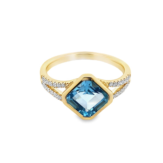 2.08 Btgt/0.14Ctw Dird 14K Yellow Gold Blue Topaz & Dia Ring Size 7 2.3Dwt