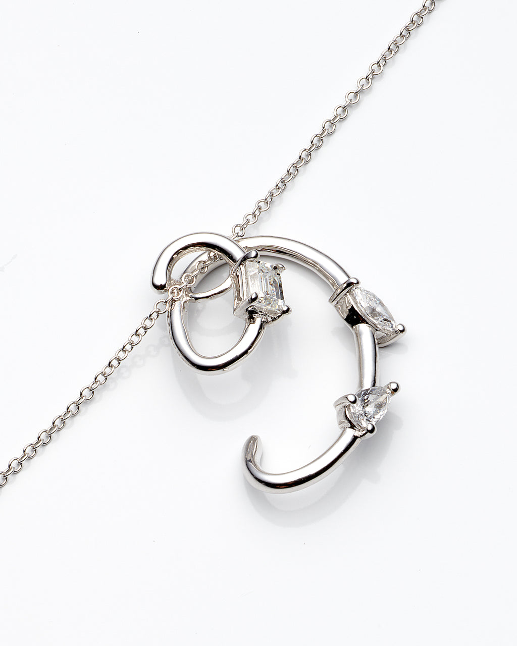 18K White Gold Diamond Necklace 18In 1.4Dwt