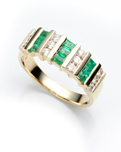 0.48Ctw Dia 0.60Ctw Emerald 14K Yellow Gold Ring Size 7 3.1Dwt