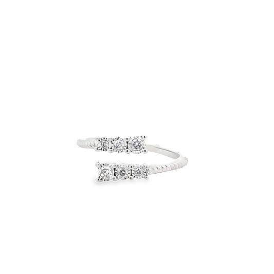 0.15Ctw 14K White Gold Fashion Ring Size 7 1.6Dwt
